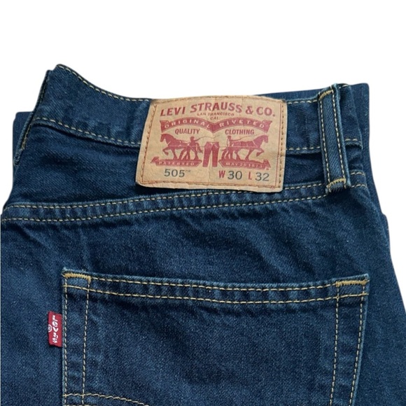 Levi's 505 Men's Dark Blue Straight Jeans 30 X 32 - Picture 3 of 7